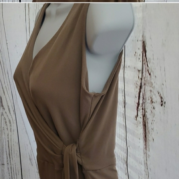 2/$25 NWOT Fashion Nova Wrap Front V-neck Jumpsuit - Picture 4 of 8